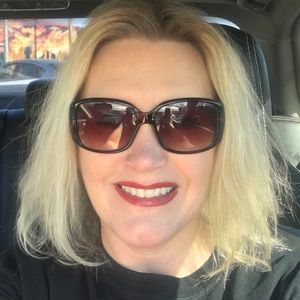 Meet your Posher, Shelley